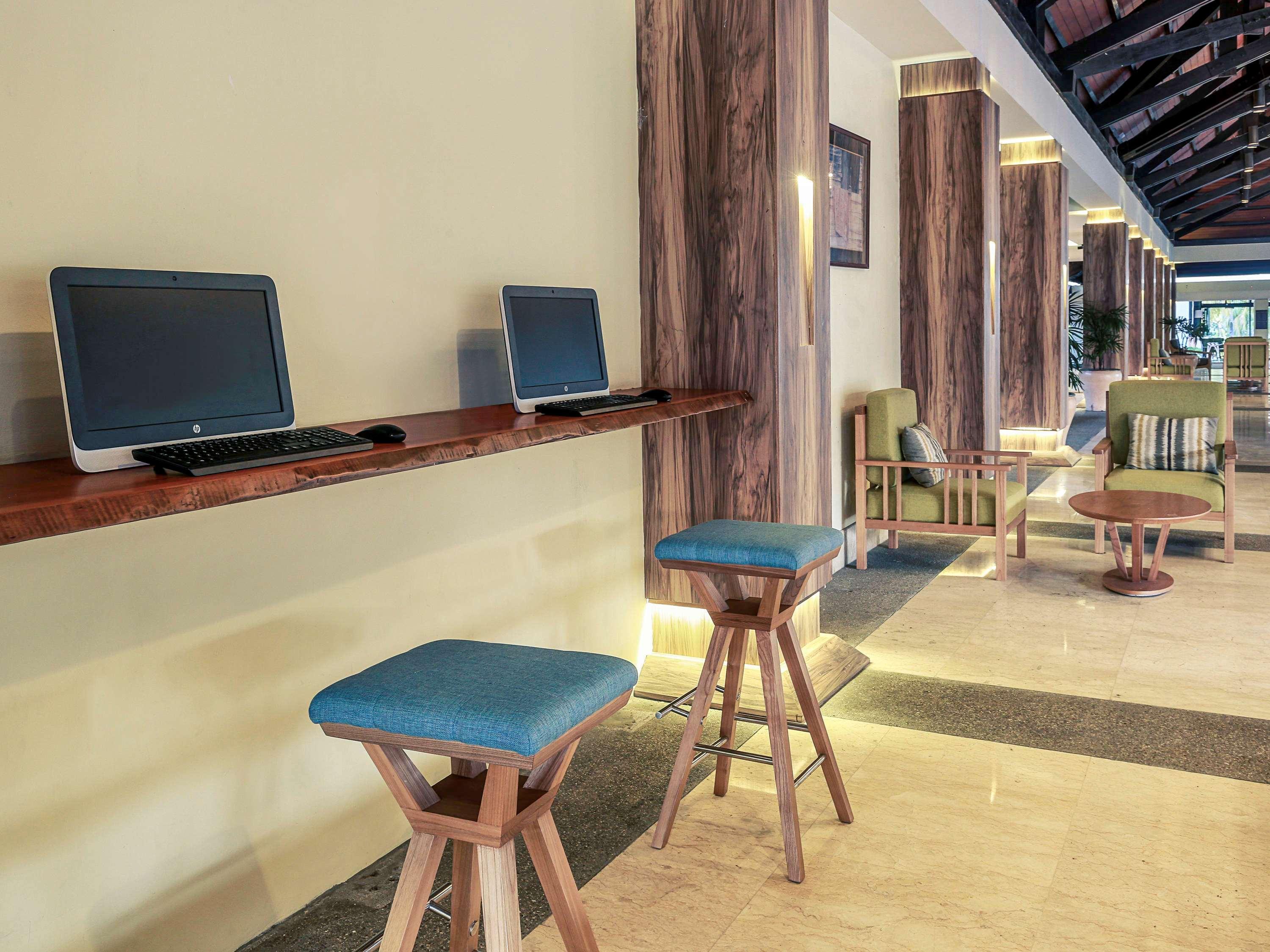 Mercure Manado Tateli Resort&Convention Esterno foto