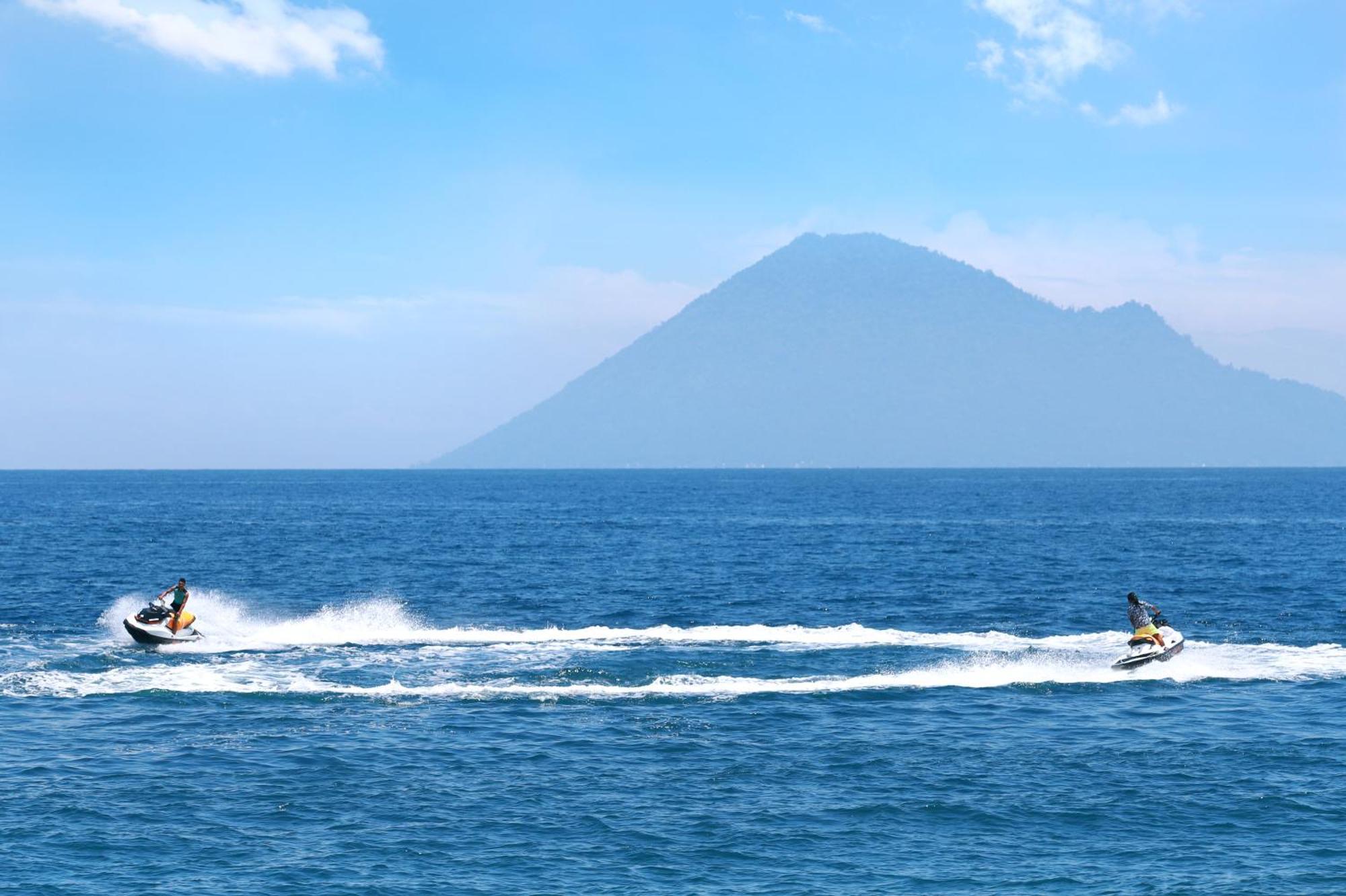 Mercure Manado Tateli Resort&Convention Esterno foto