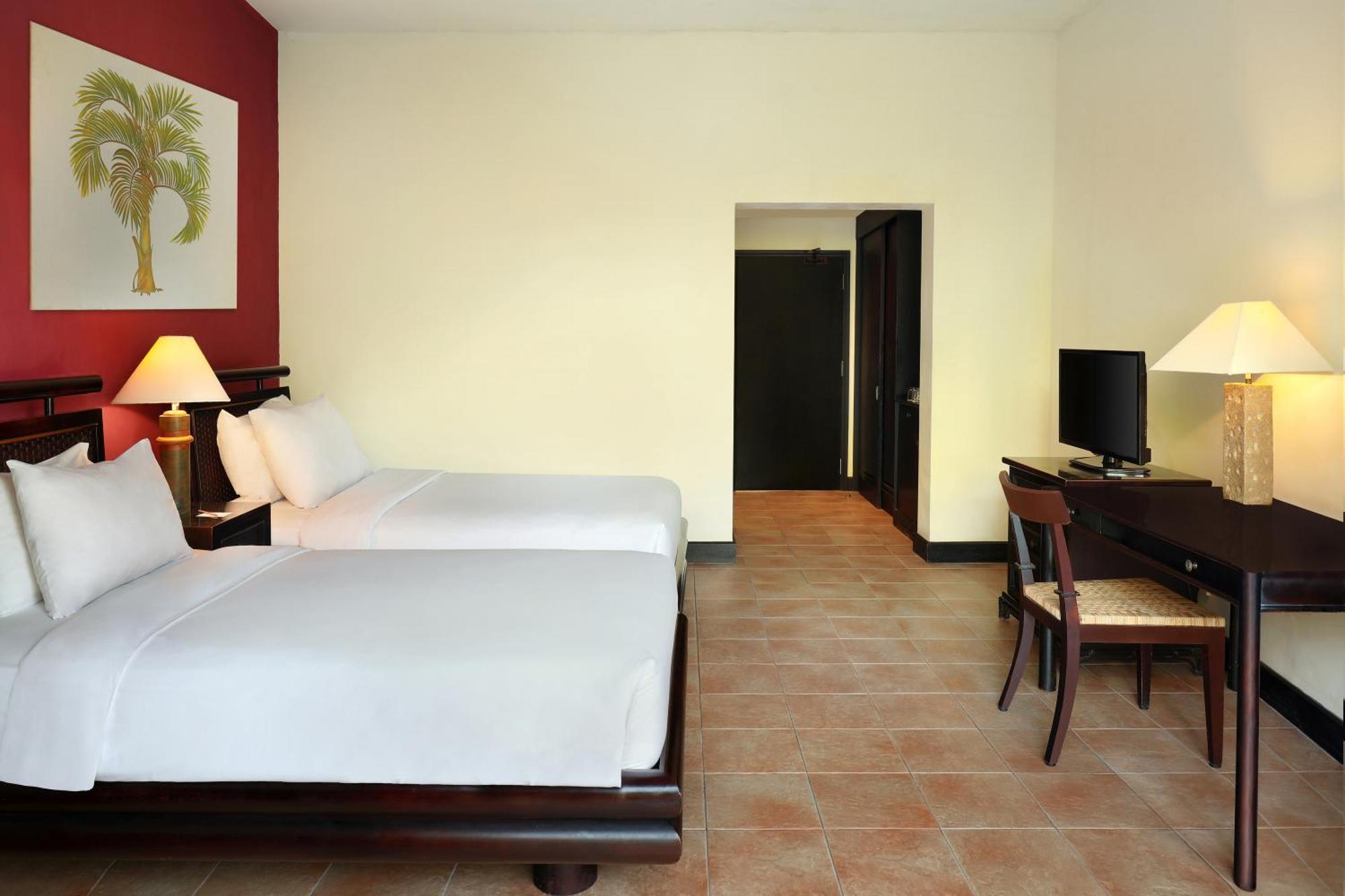 Mercure Manado Tateli Resort&Convention Esterno foto