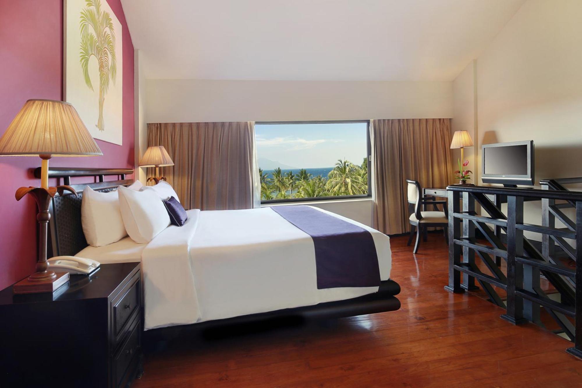 Mercure Manado Tateli Resort&Convention Esterno foto